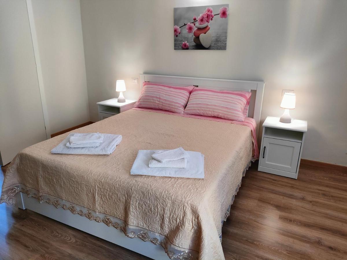 Casa Sabina Hotell Intra Exteriör bild